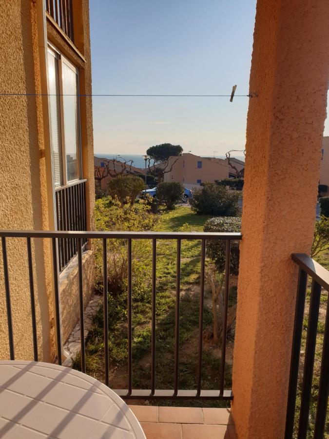 T2 - terrasse vue mer - à 500m de la plage - parking privé - arrivée autonome Saint-Pierre-la-Mer  Exterior foto
